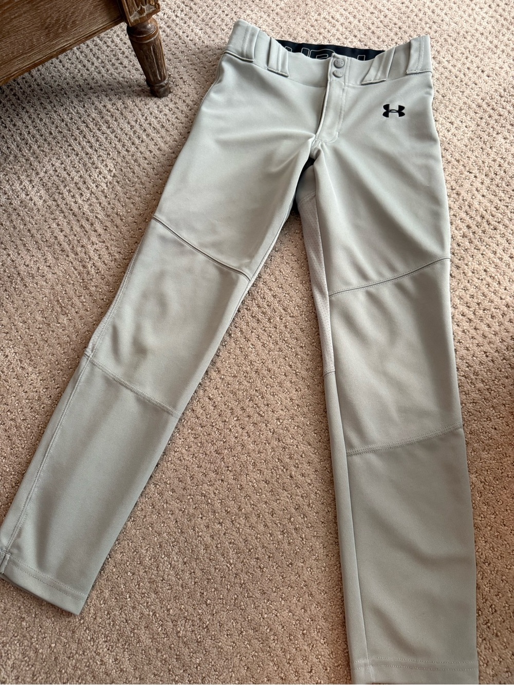 Under Armour youth medium baseball pants